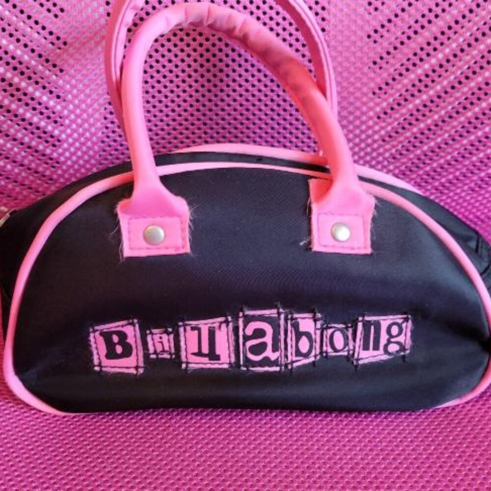 Adorable Billabong Mini Purse